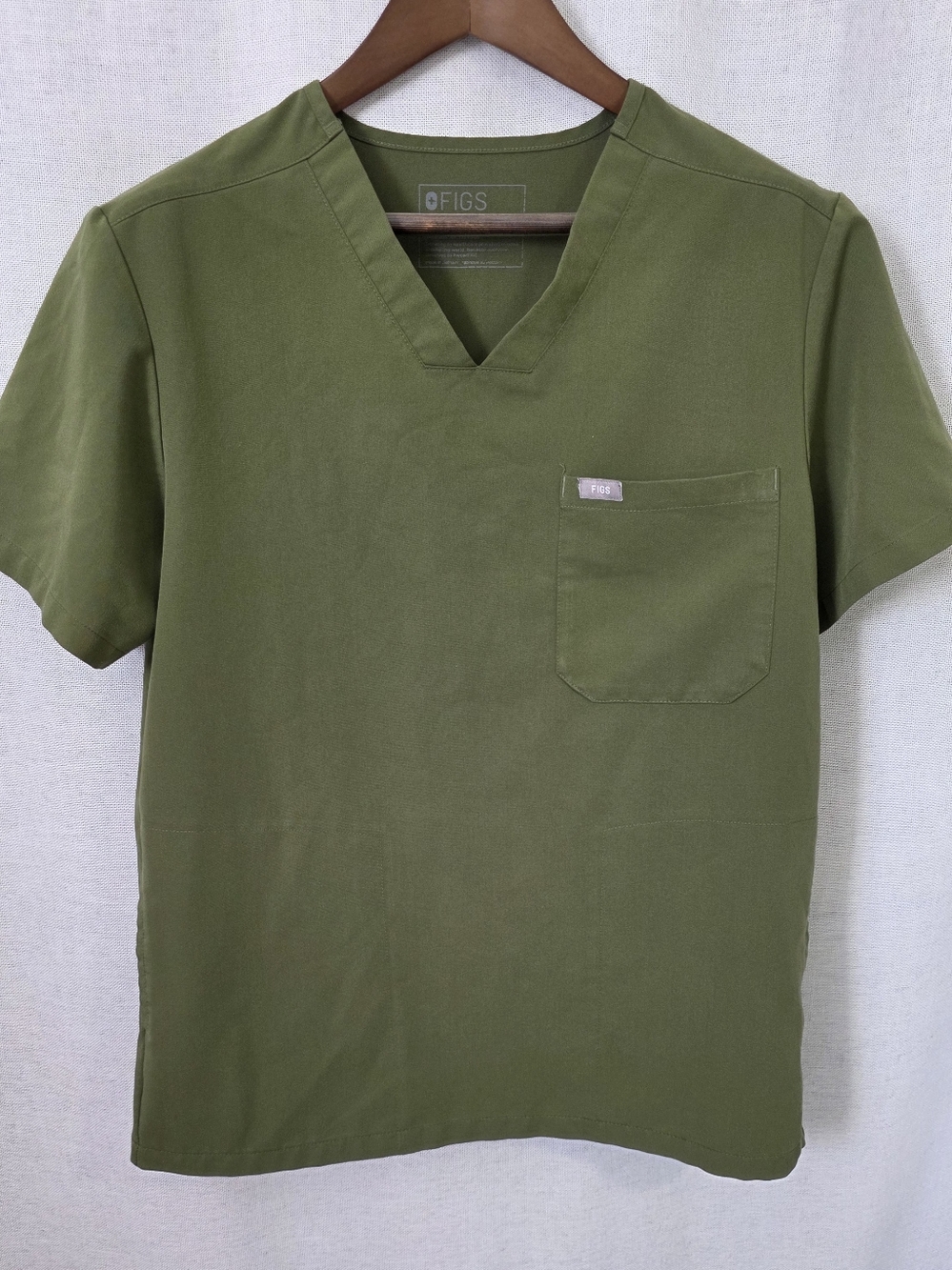 FIGS Catarina One-Pocket Scrub Top Women’s Medium Moss Olive Green
